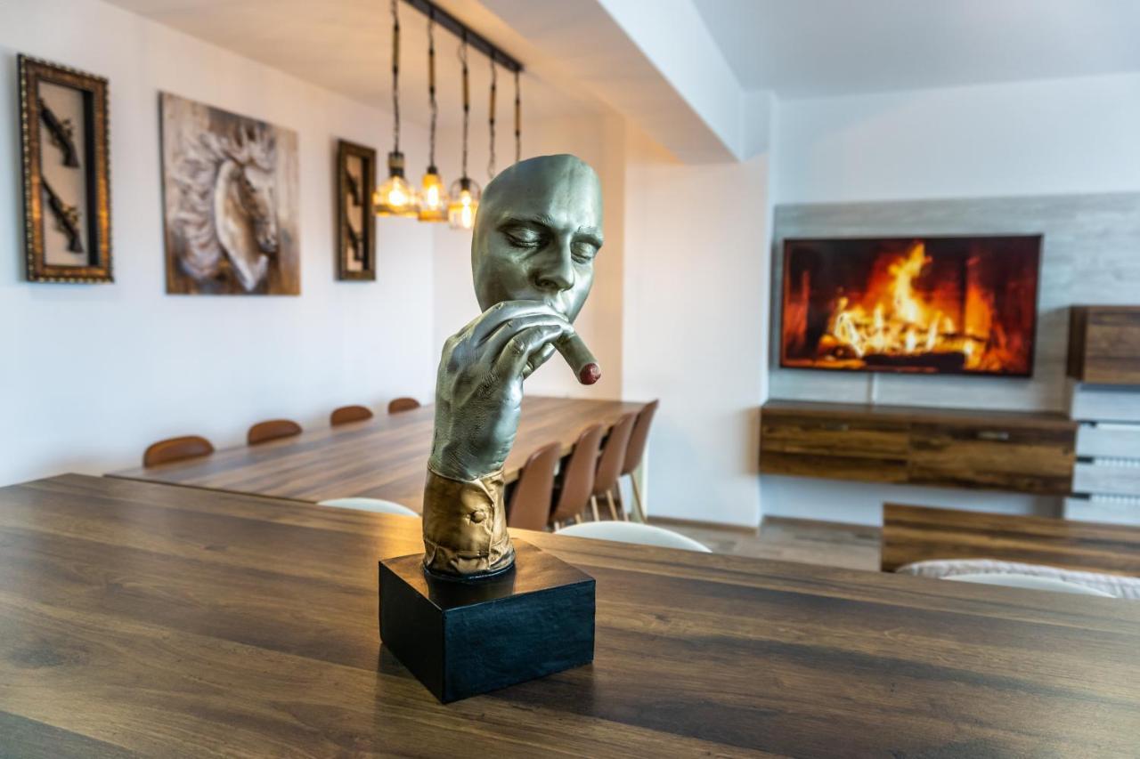 Appartement Koa - Sunset Penthouse à Braşov Extérieur photo