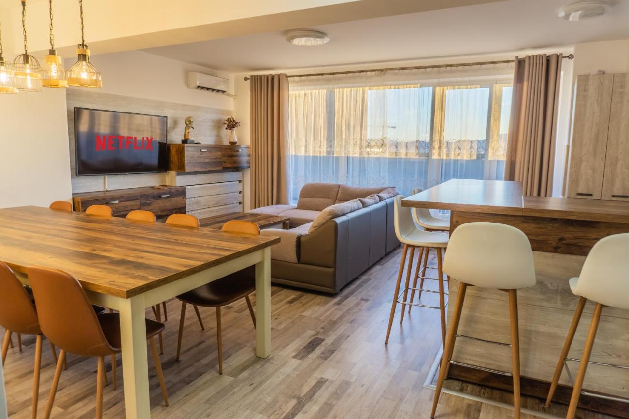 Appartement Koa - Sunset Penthouse à Braşov Extérieur photo