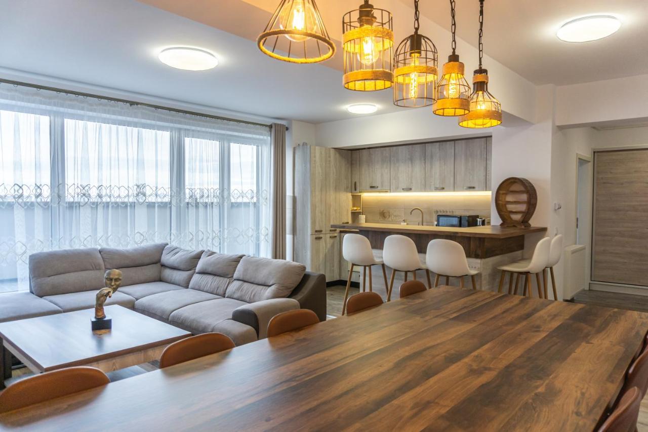 Appartement Koa - Sunset Penthouse à Braşov Extérieur photo